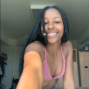 Meet your Posher, Jasmine